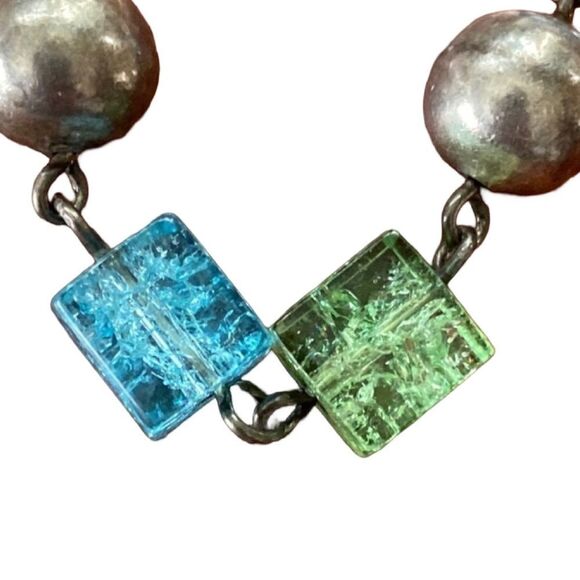 Cubed Square Sterling Silver Fold Over Clasp Bracelet - Picture 4 of 14